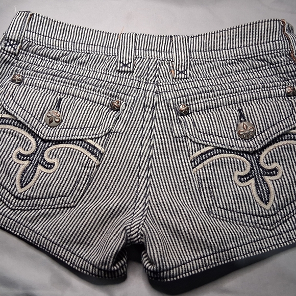 Rock Revival Black and White Striped Jean Shorts - Picture 3 of 4